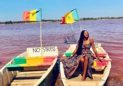 Balade en Pirogue sur le Lac Rose